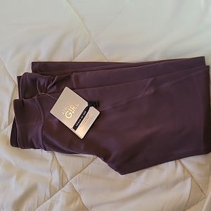 Athleta girl's leggings are purple